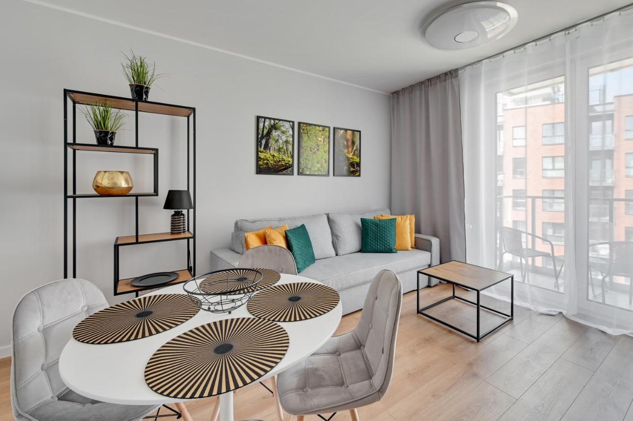 Aura 40 City Center & Free Parking By Downtown Apartments Gdansk Exterior photo