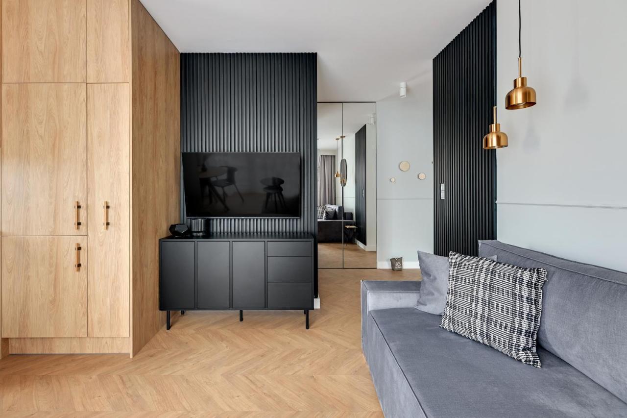 Aura 40 City Center & Free Parking By Downtown Apartments Gdansk Exterior photo
