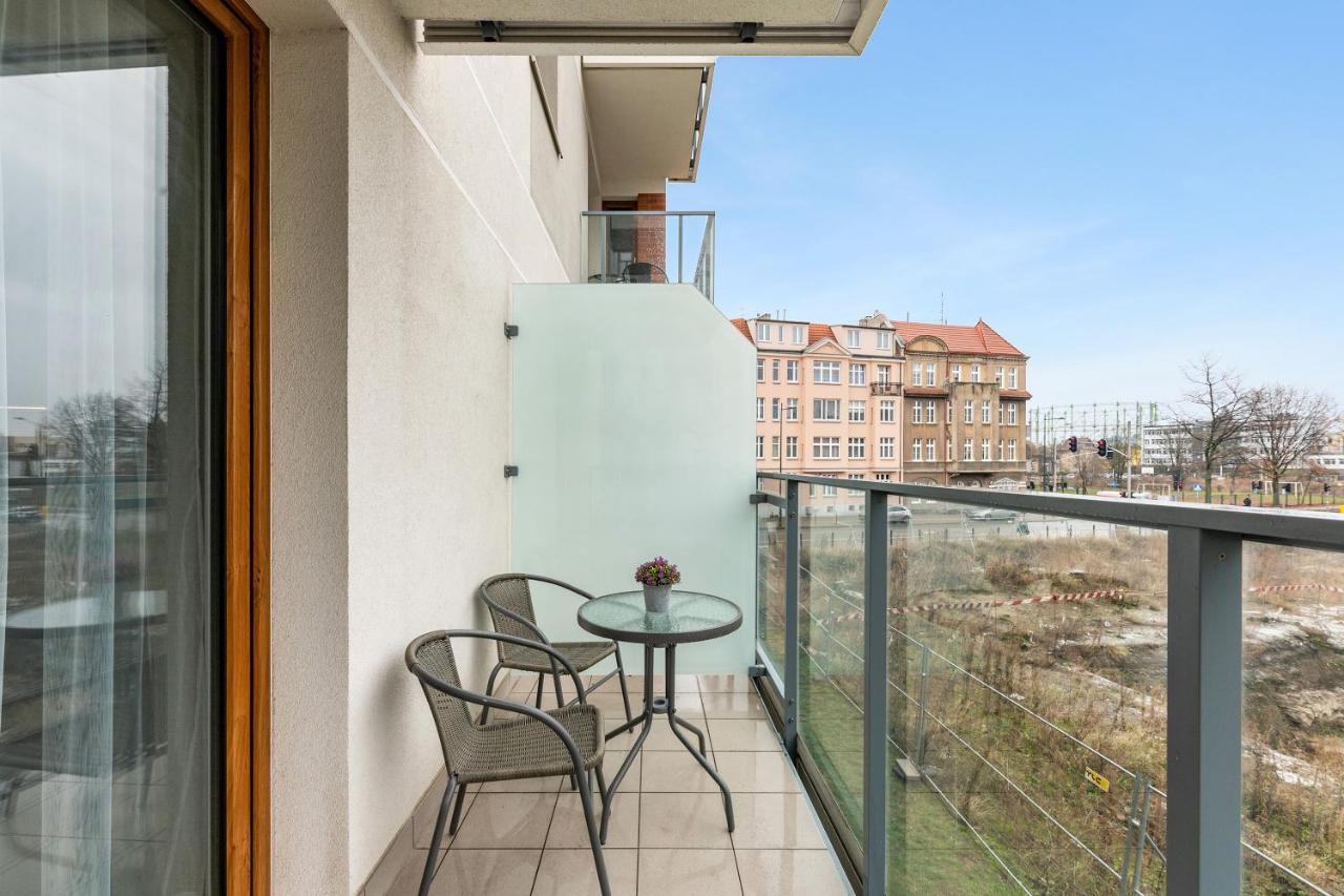 Aura 40 City Center & Free Parking By Downtown Apartments Gdansk Exterior photo