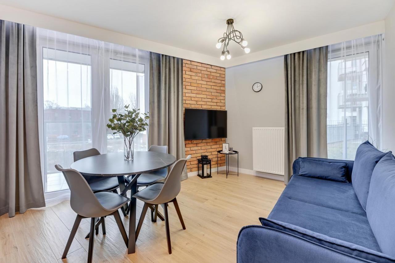 Aura 40 City Center & Free Parking By Downtown Apartments Gdansk Exterior photo